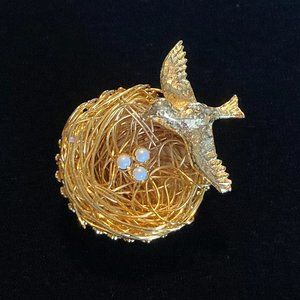 Vintage Signed Jeanne Bird on Nest Brooch